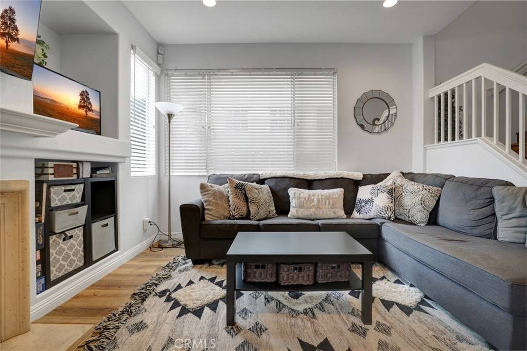 Rancho Santa Margarita, CA 92688,35 Seacountry LN