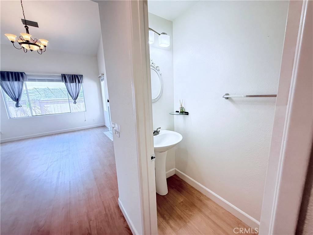 Tustin, CA 92780,1250 Kinnow CT