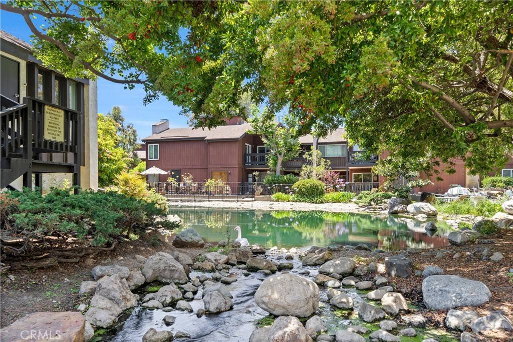 Culver City, CA 90230,8210 Summertime LN #210