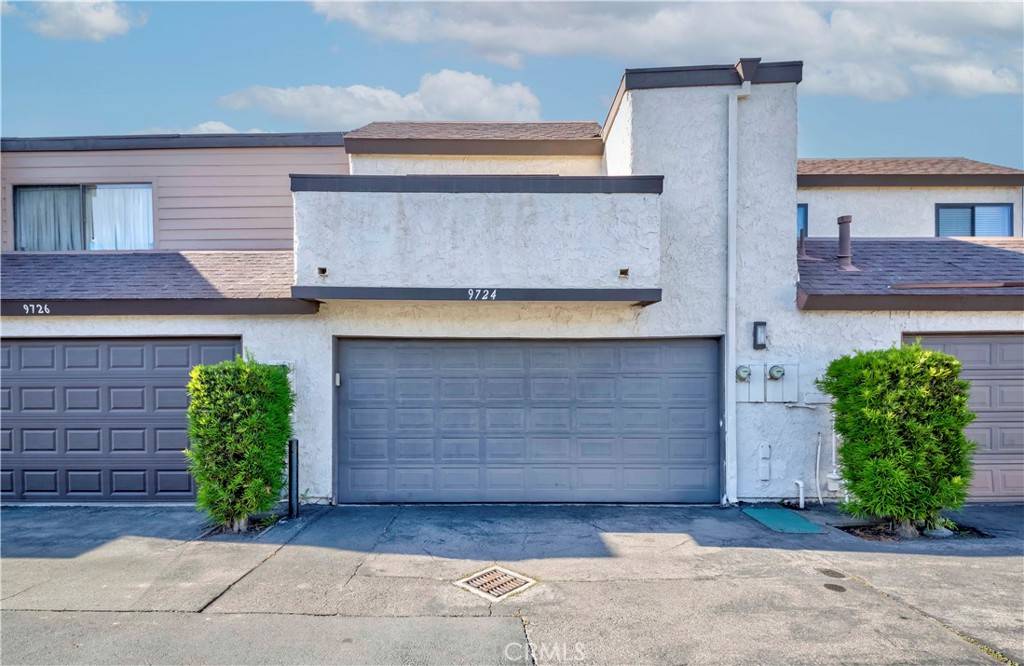 Cypress, CA 90630,9724 Walker CT #18