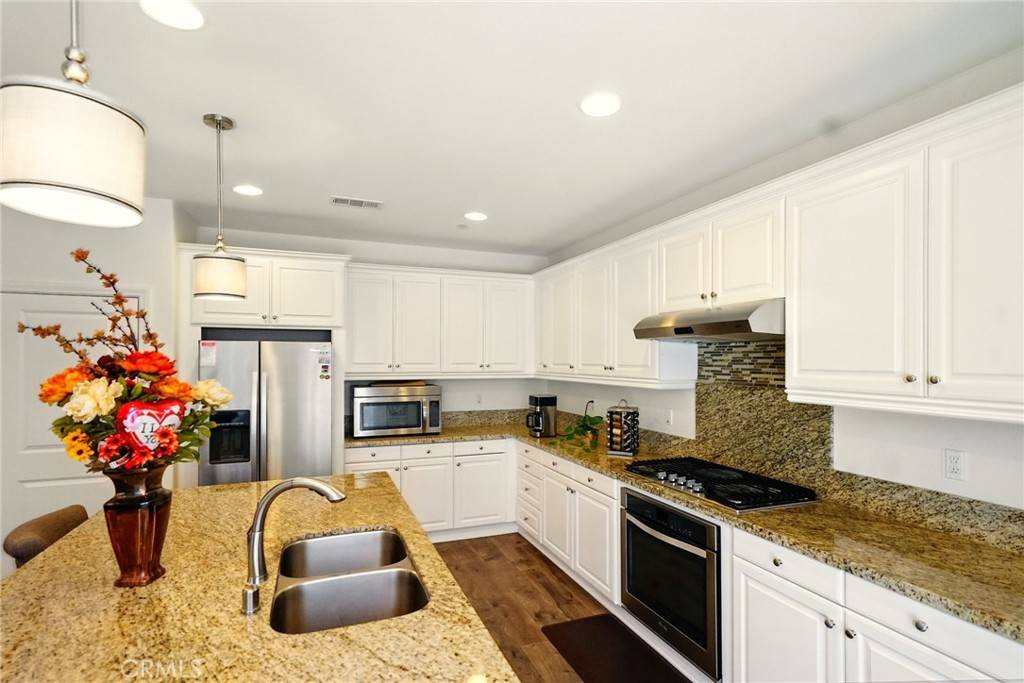 Ontario, CA 91762,5073 S Mccleve WAY W