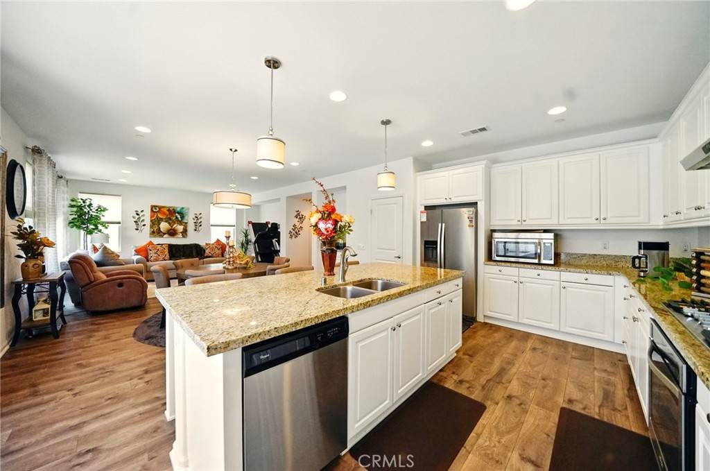 Ontario, CA 91762,5073 S Mccleve WAY W