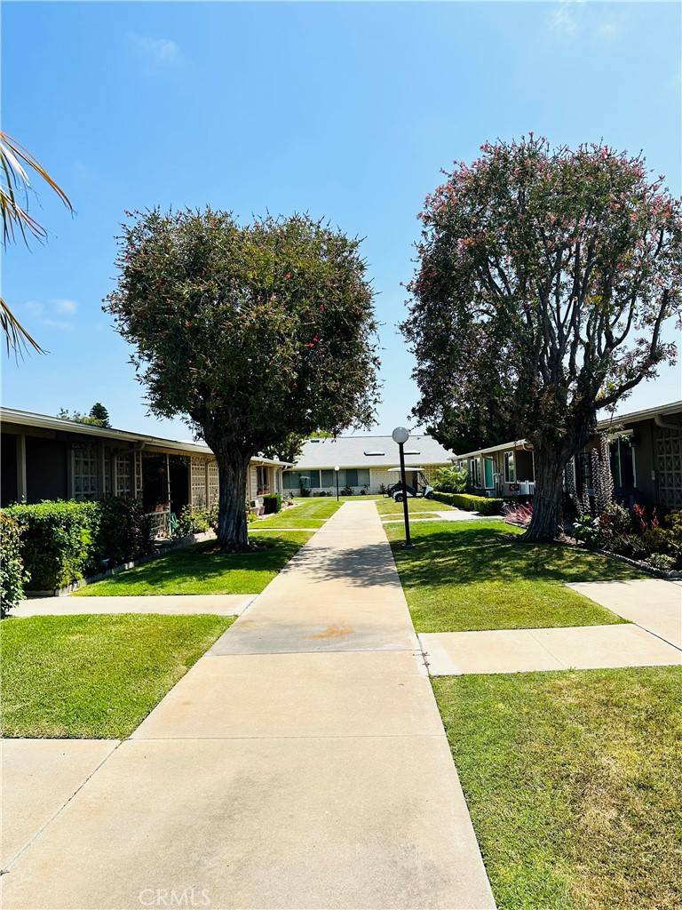 Seal Beach, CA 90740,13620 Alderwood Ln. #76D