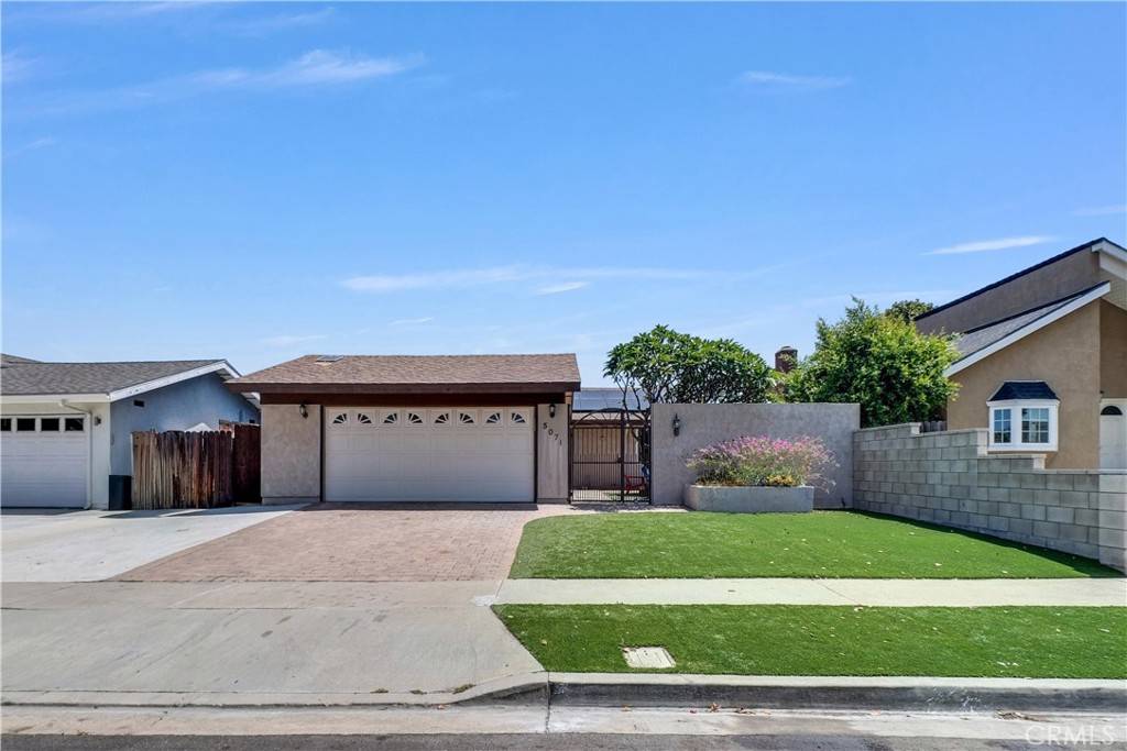 Irvine, CA 92604,5071 Doanoke AVE