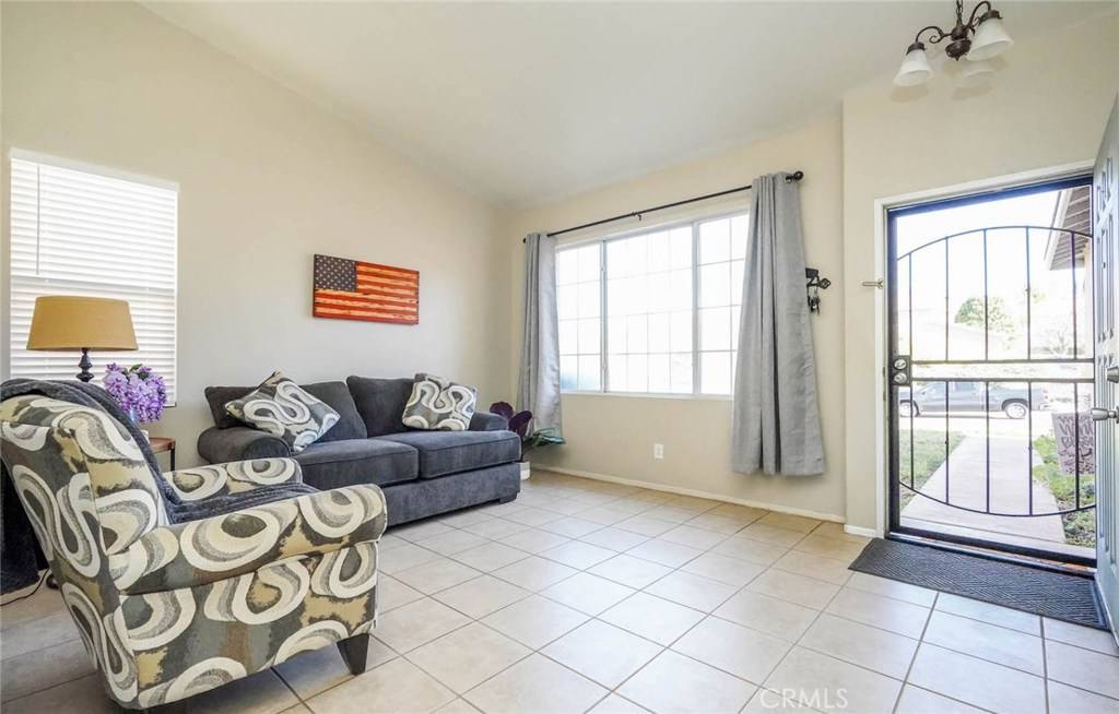 Corona, CA 92883,22939 Sunrose ST
