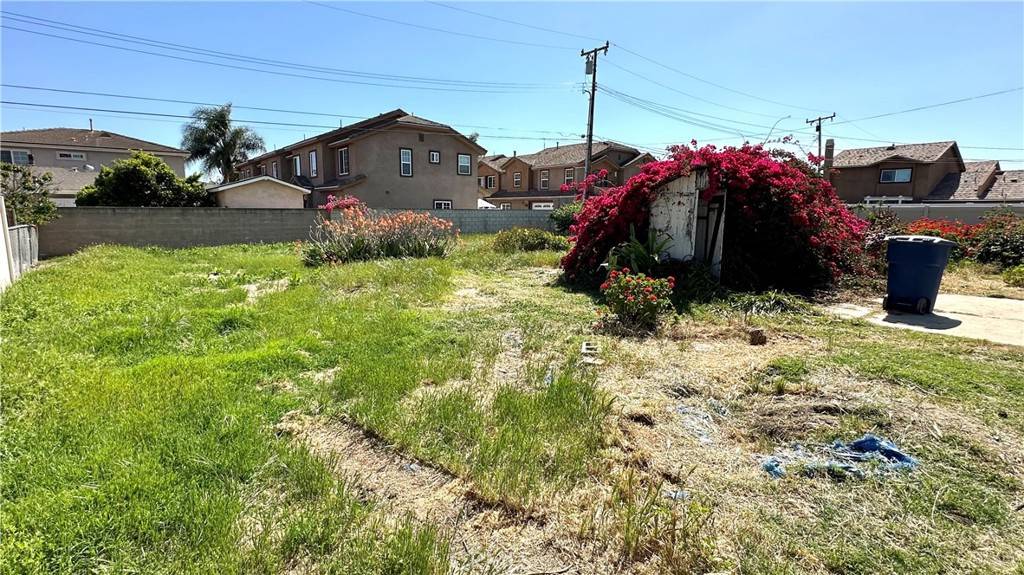 Westminster, CA 92683,7892 12th ST