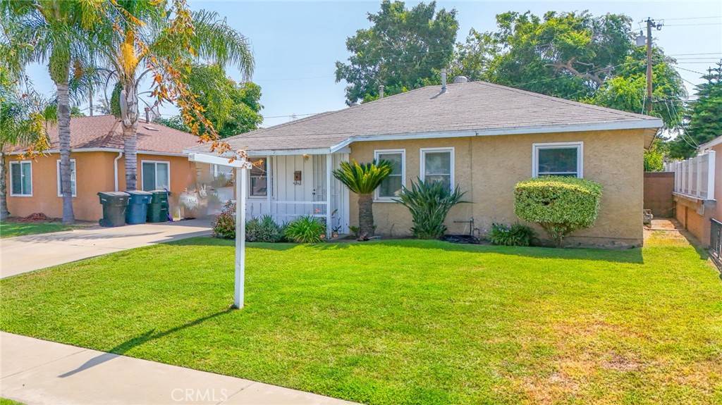 Bellflower, CA 90706,13912 Regentview AVE