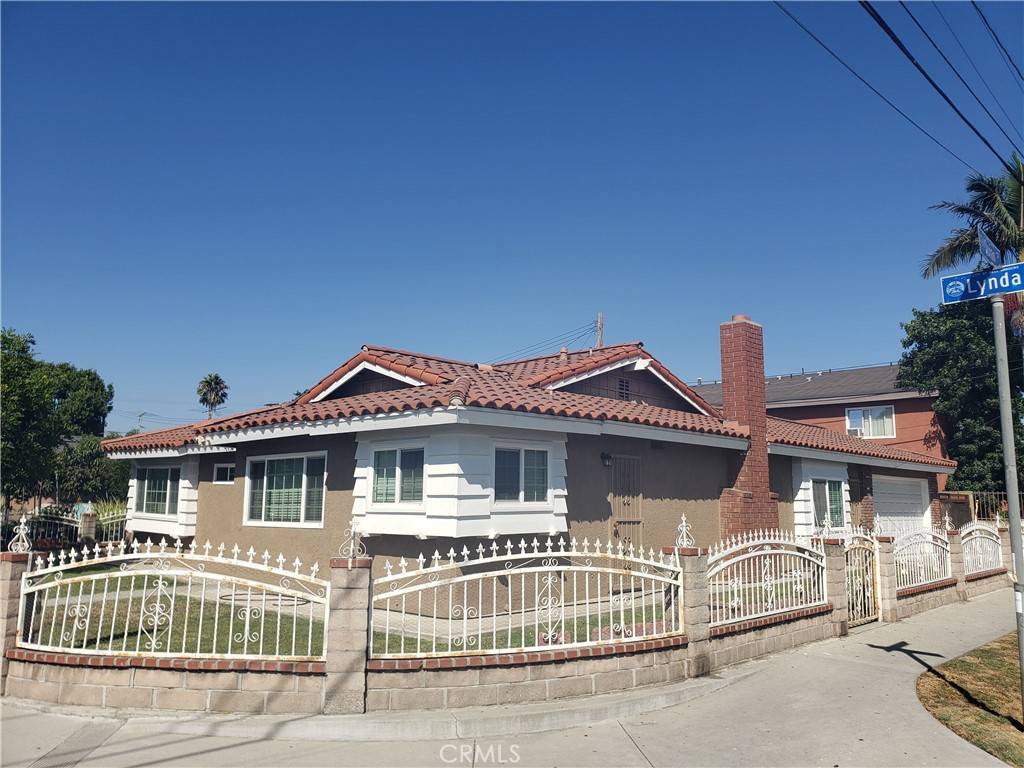 Bell Gardens, CA 90201,7950 Lynda LN