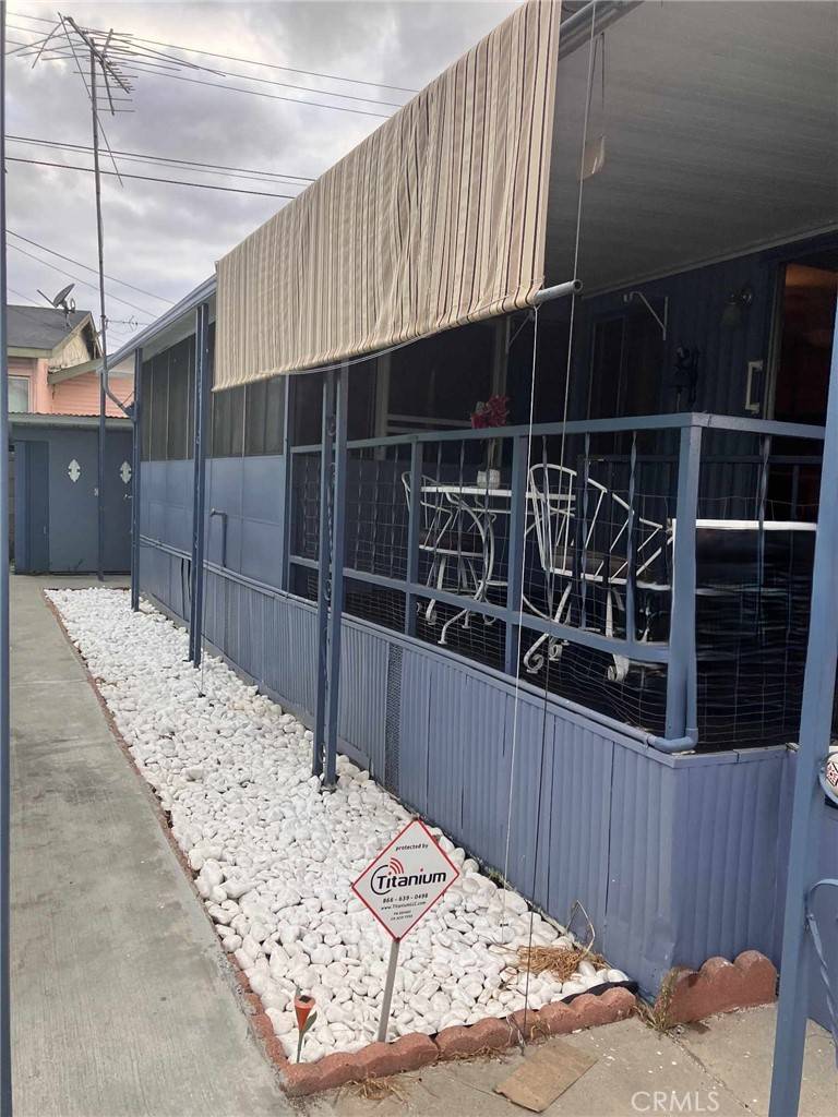 Bellflower, CA 90706,9235 Artesia BLVD #5