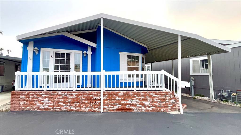Huntington Beach, CA 92649,5200 Heil AVE #8