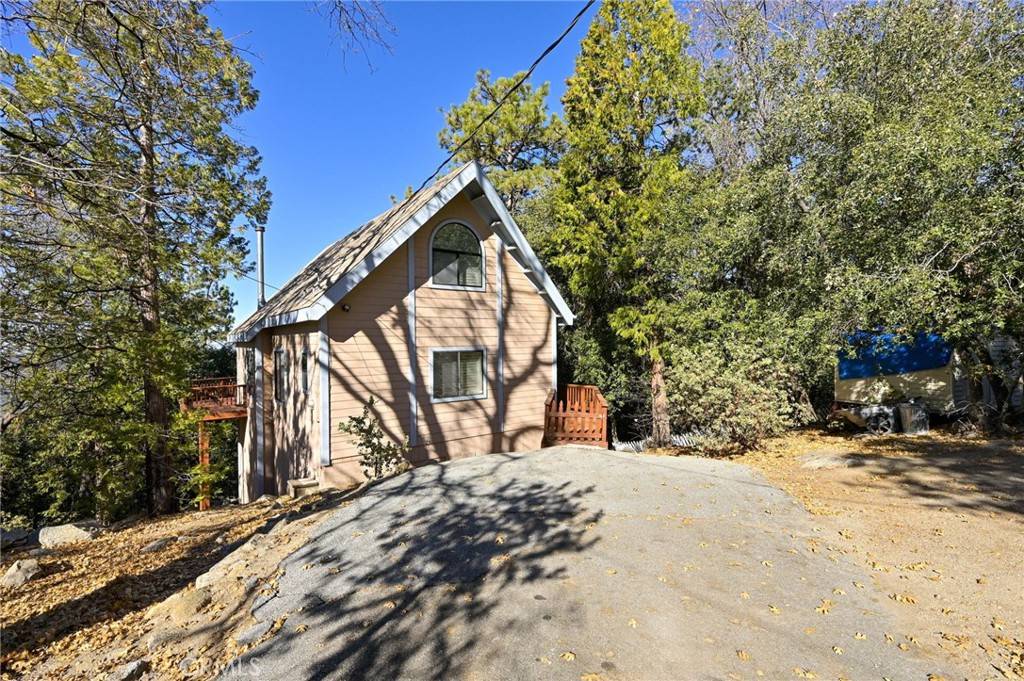 Idyllwild, CA 92549,52250 Sylvan WAY