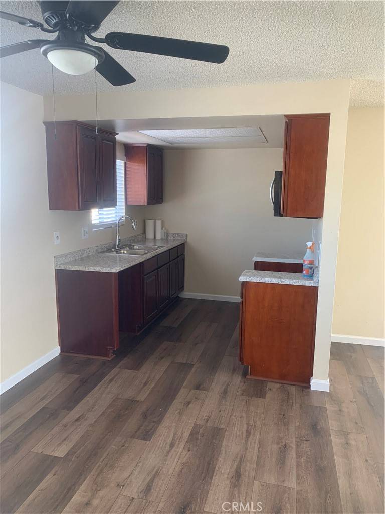 Hawaiian Gardens, CA 90716,21834 Belshire AVE #2