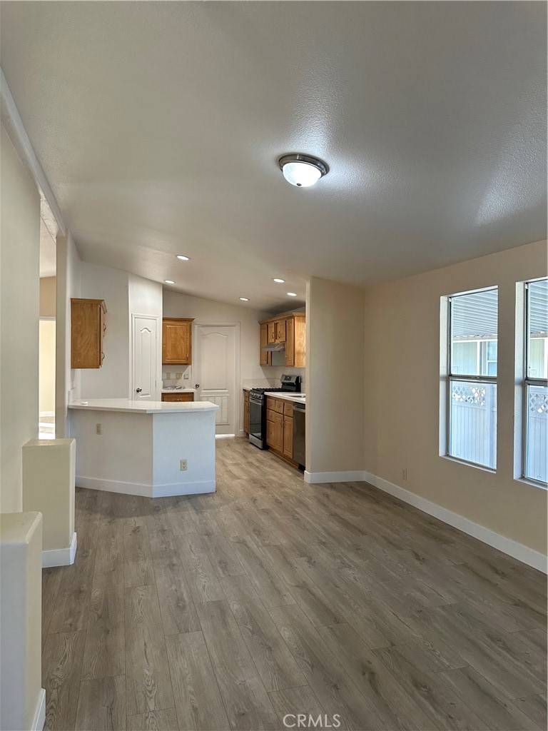 Cypress, CA 90630,9080 Bloomfield AVE #22