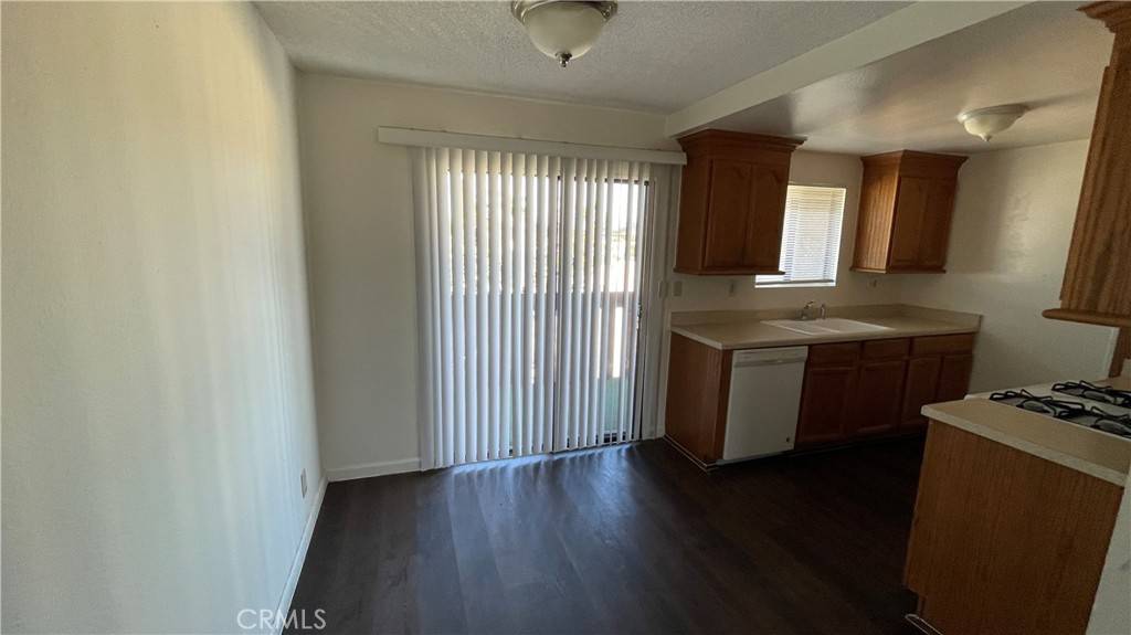 Paramount, CA 90723,15351 Orange AVE #25
