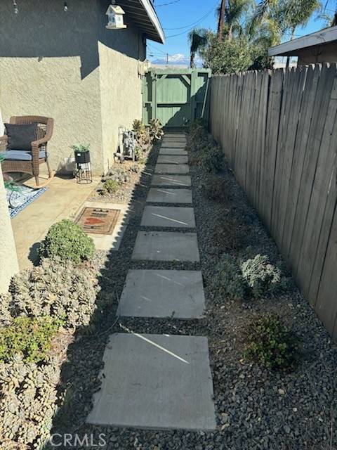 Fontana, CA 92336,7740 Lombardy AVE