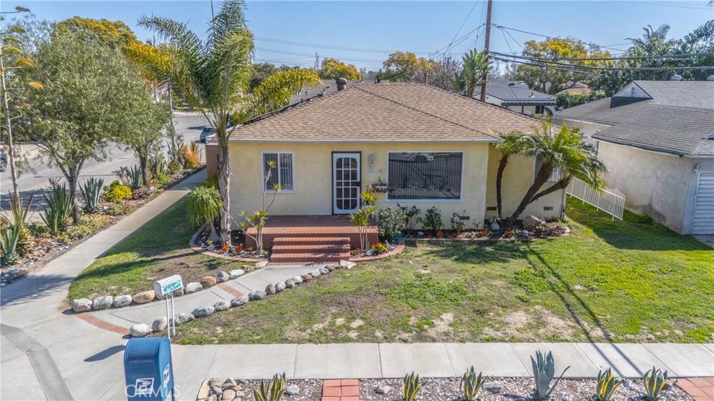 Long Beach, CA 90808,3568 Roxanne AVE