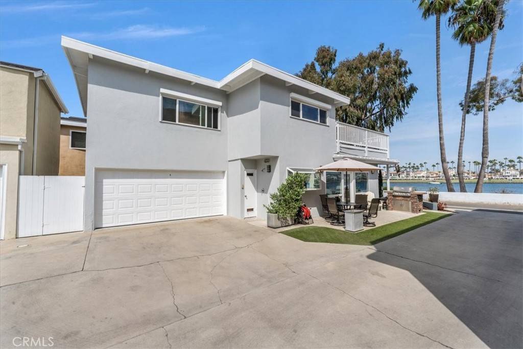 Long Beach, CA 90803,5379 E Paoli WAY