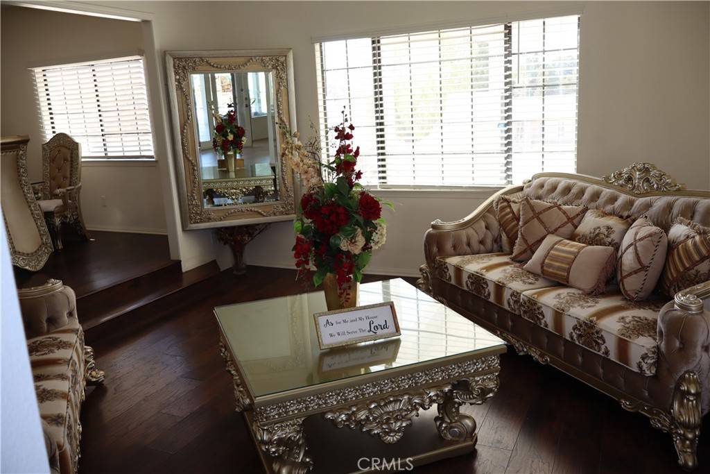 Apple Valley, CA 92307,18760 Otomian RD