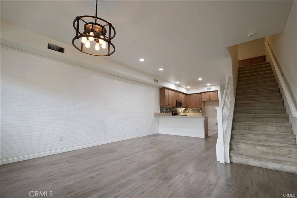 Azusa, CA 91702,315 N Fenimore AVE