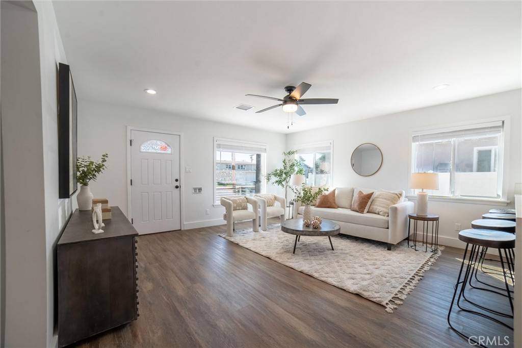 Long Beach, CA 90805,6525 Downey AVE