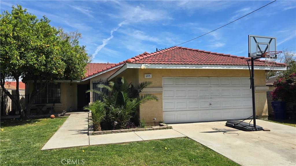 Fontana, CA 92335,8975 Beech AVE