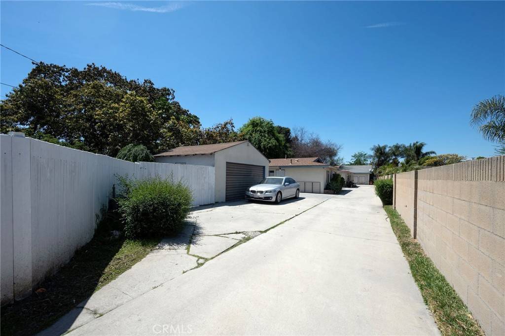 Bellflower, CA 90706,15535 Ryon AVE