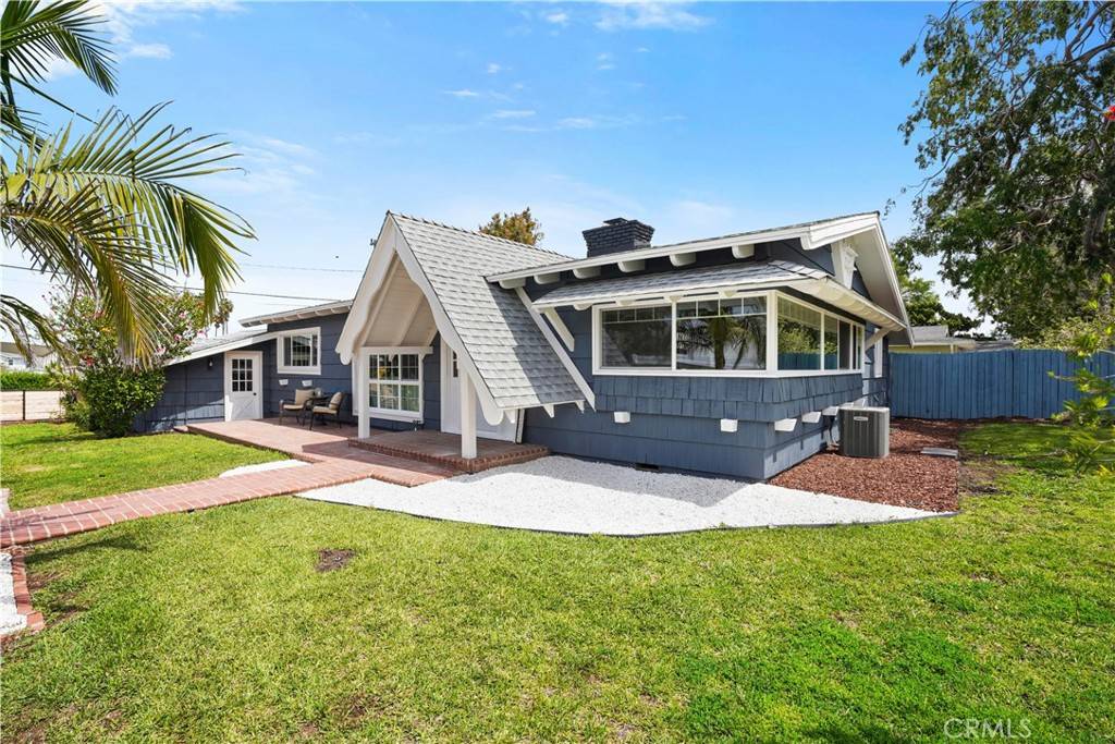 Lomita, CA 90717,2081 261st ST