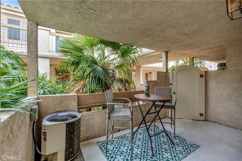 Long Beach, CA 90804,3605 E Anaheim ST #316