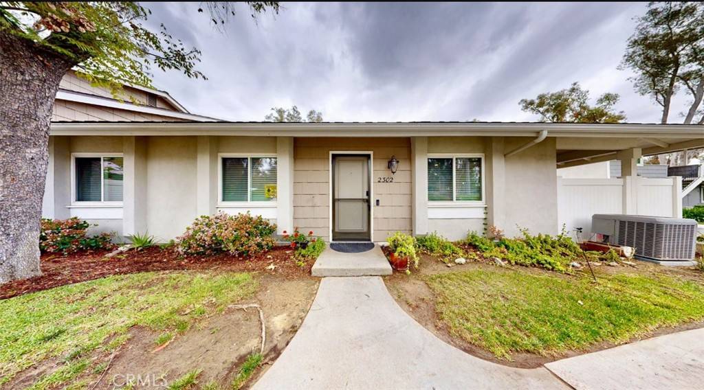 Fullerton, CA 92833,2302 Coventry Circle #1