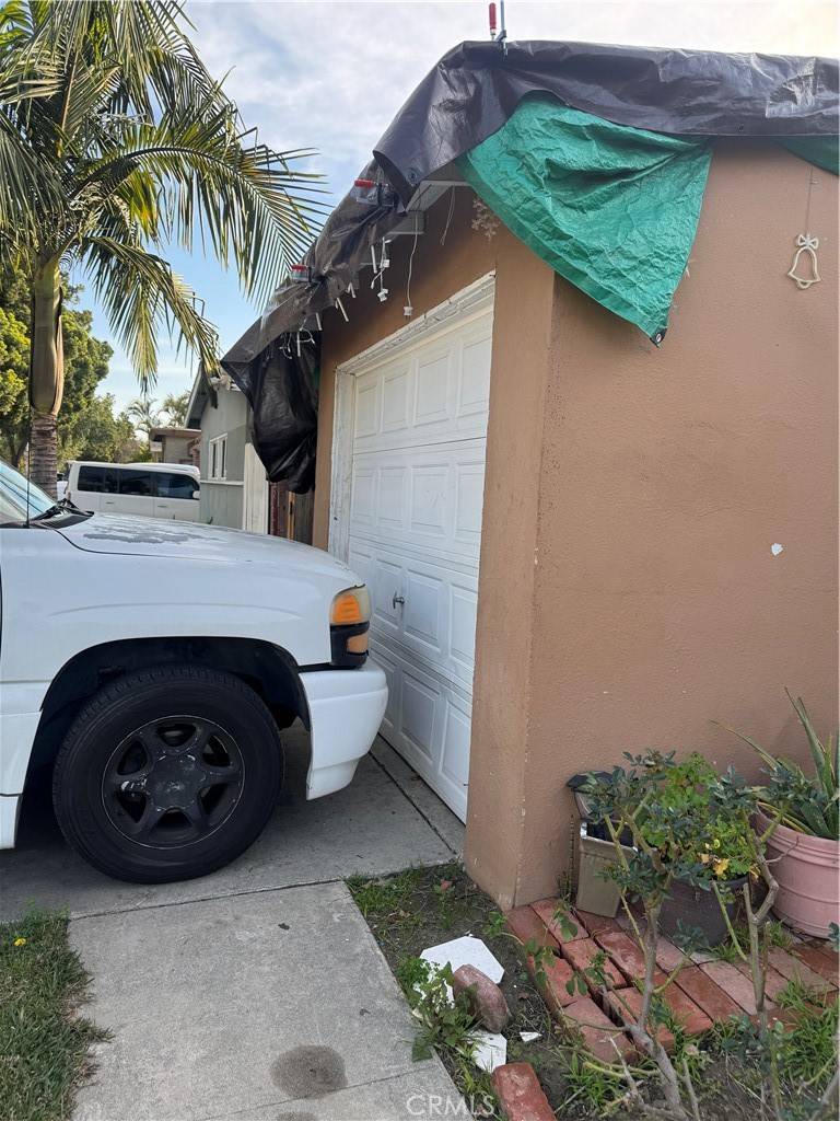 Norwalk, CA 90650,14413 Dumont AVE