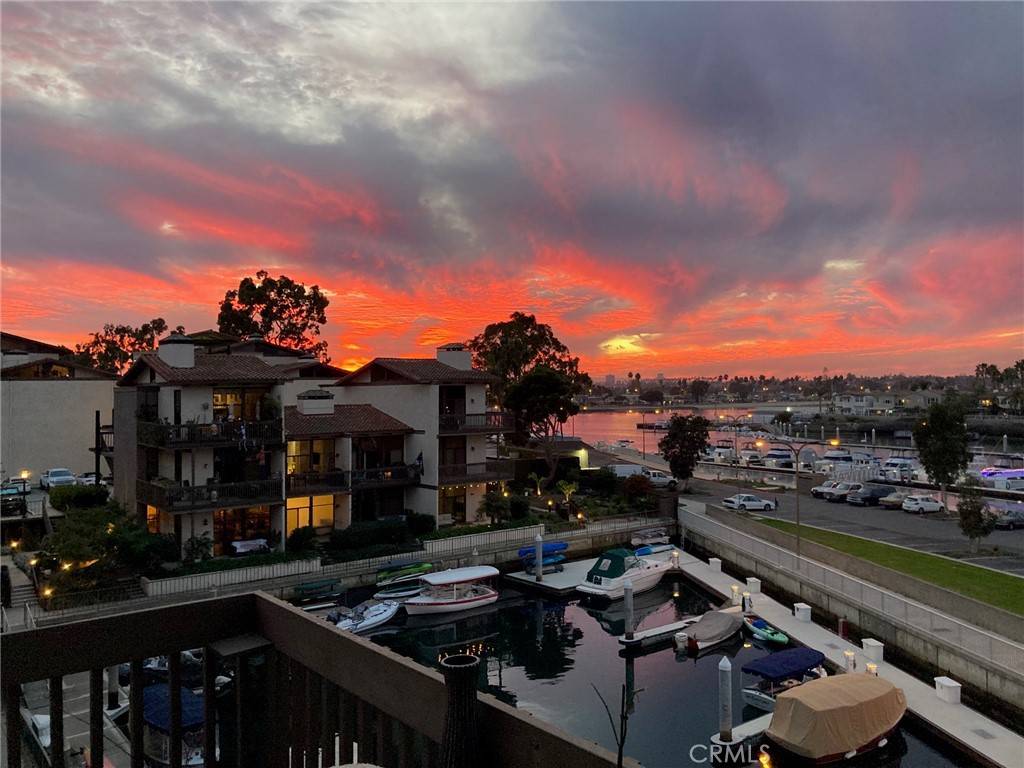 Long Beach, CA 90803,5327 Marina Pacifica DR N #Key19