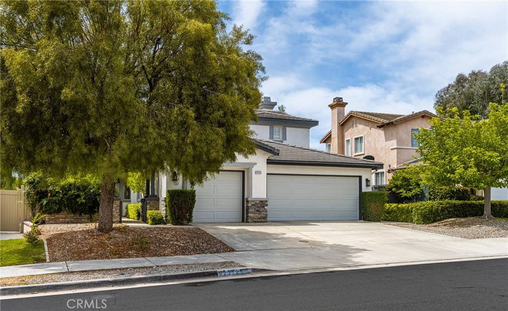 Murrieta, CA 92562,23725 Scarlet Oak DR