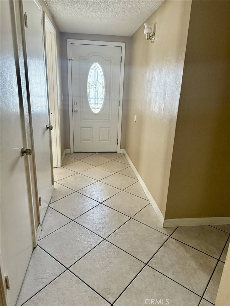 Lakewood, CA 90715,11544 Renville ST