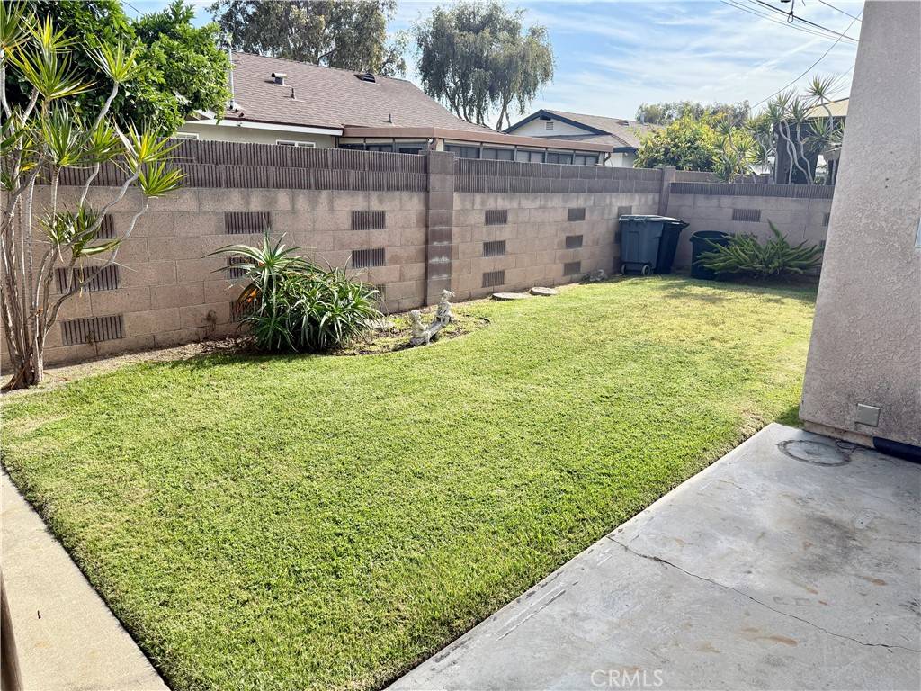 Lakewood, CA 90715,11544 Renville ST