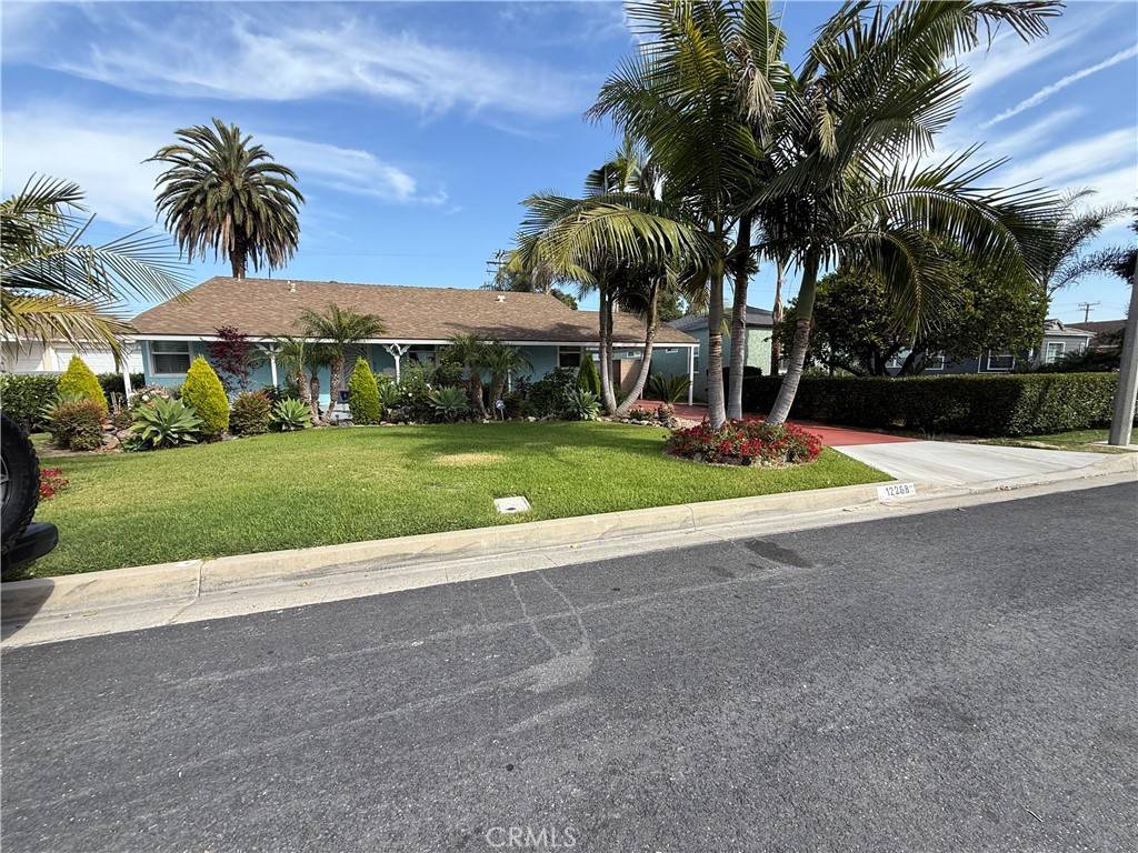 Downey, CA 90242,12268 Samoline AVE