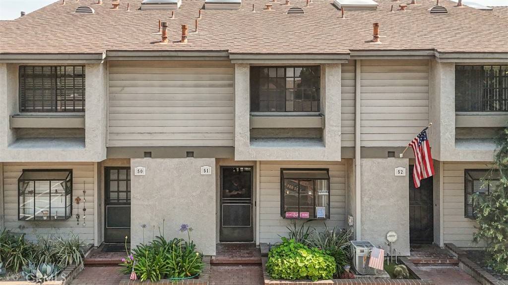 Fullerton, CA 92831,2220 E Chapman AVE #51