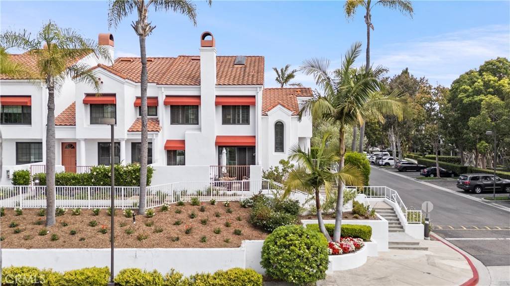 Huntington Beach, CA 92648,19431 Ranch LN #101
