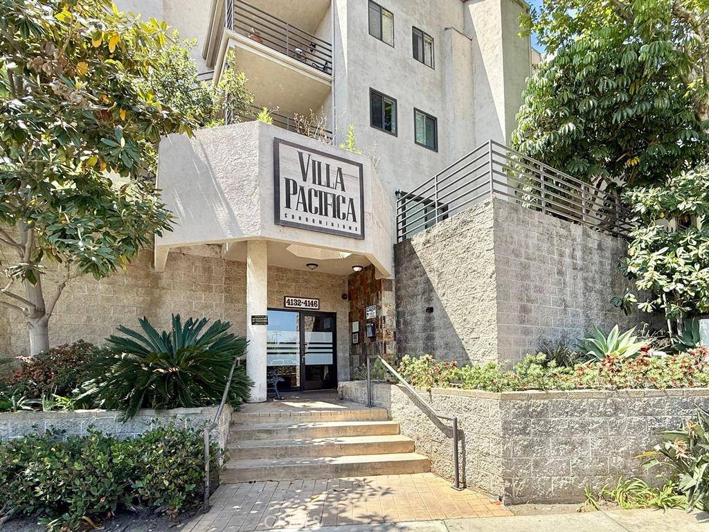Long Beach, CA 90815,4142 E Mendez ST #132