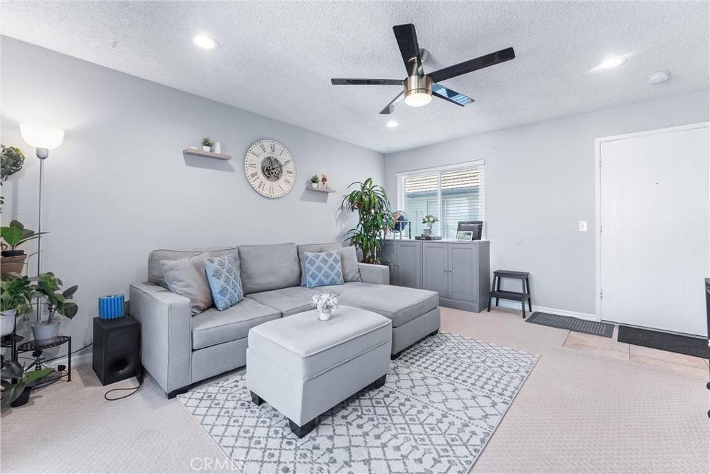 Corona, CA 92882,1344 Brentwood CIR #C