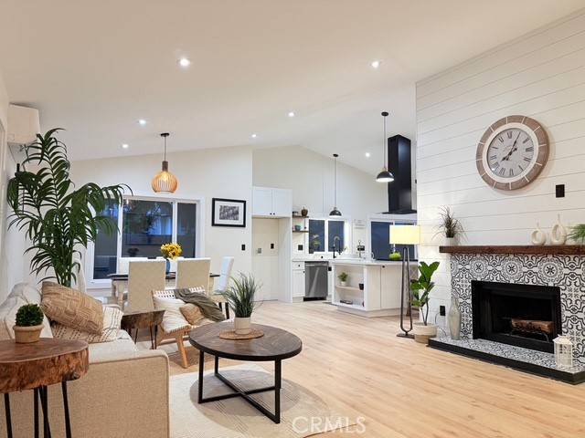 Rialto, CA 92376,1254 W Van Koevering ST