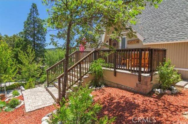 Lake Arrowhead, CA 92352,934 Grass Valley RD