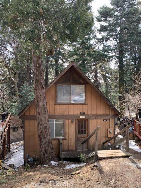 Lake Arrowhead, CA 92352,733 Pinnacle DR