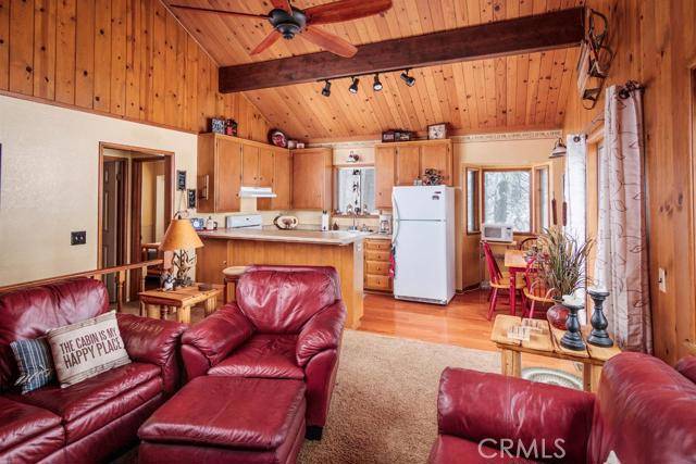 Lake Arrowhead, CA 92352,855 Oakmont DR