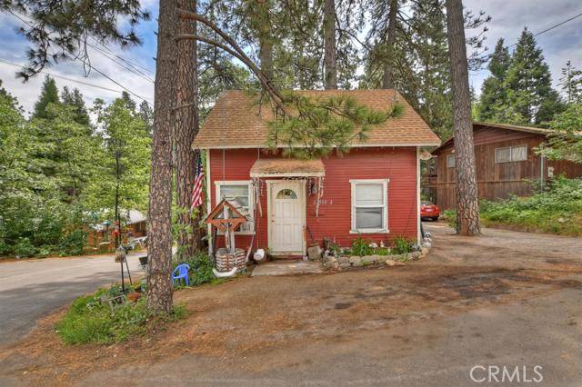 Crestline, CA 92325,22900 Redwood WAY