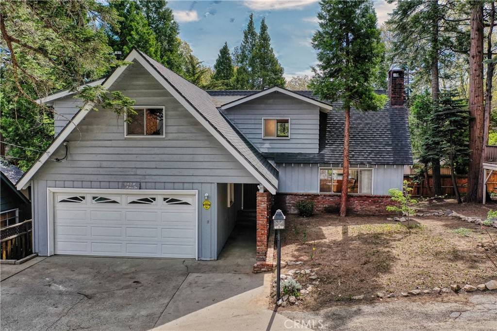 Lake Arrowhead, CA 92352,283 Maple DR