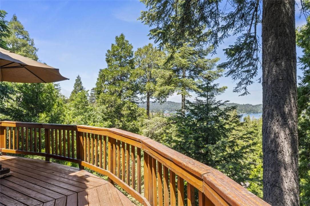 Lake Arrowhead, CA 92352,106 Fremont RD