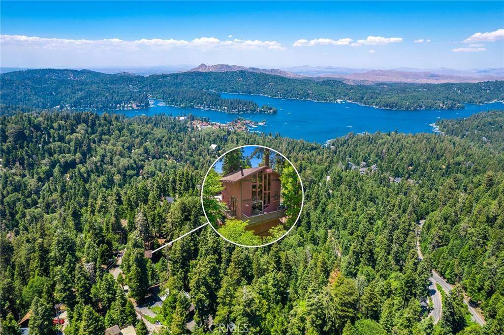 Lake Arrowhead, CA 92352,709 Ivy LN