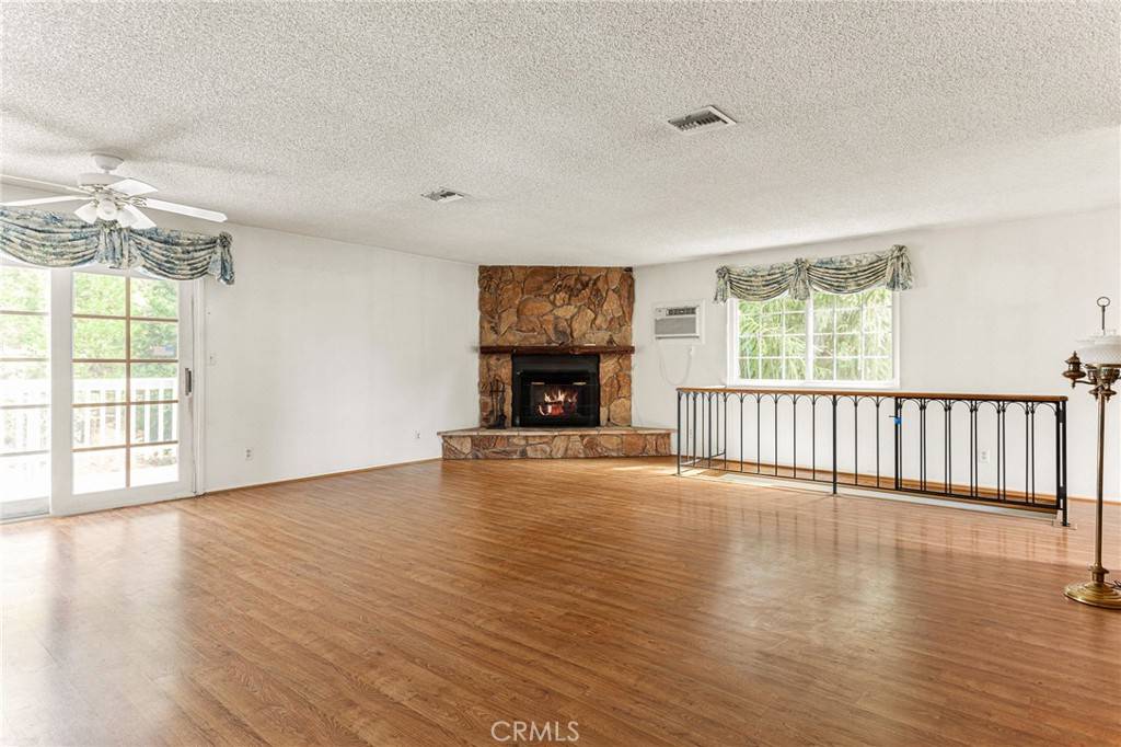 Twin Peaks, CA 92391,25935 Ranger DR