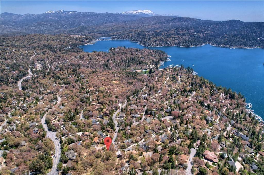 Lake Arrowhead, CA 92352,27998 W Shore RD