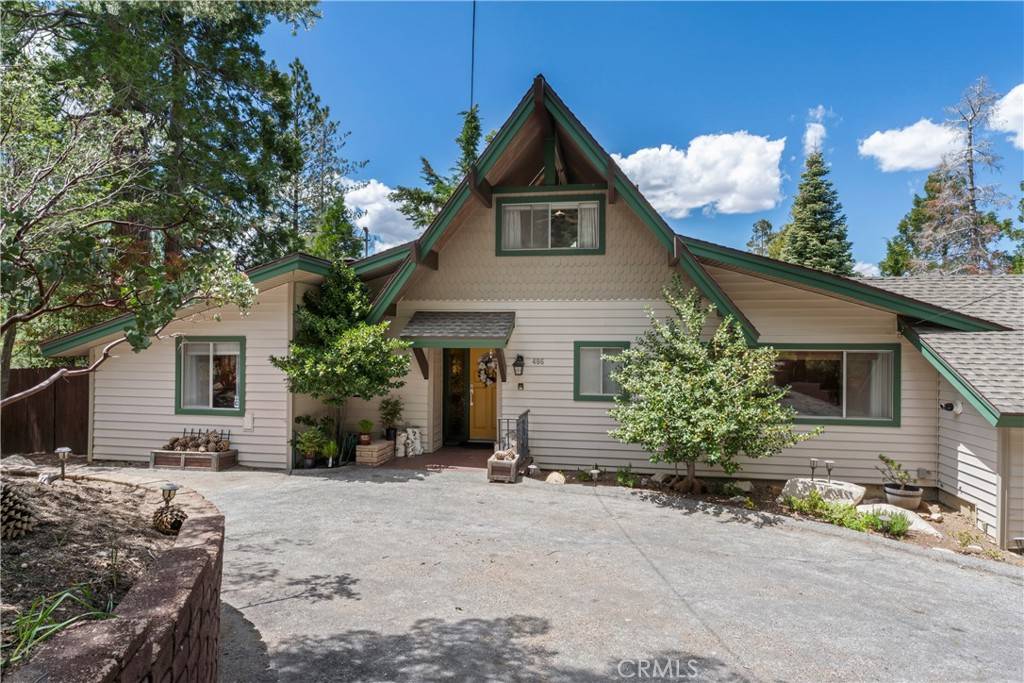 Lake Arrowhead, CA 92352,486 Pyramid DR